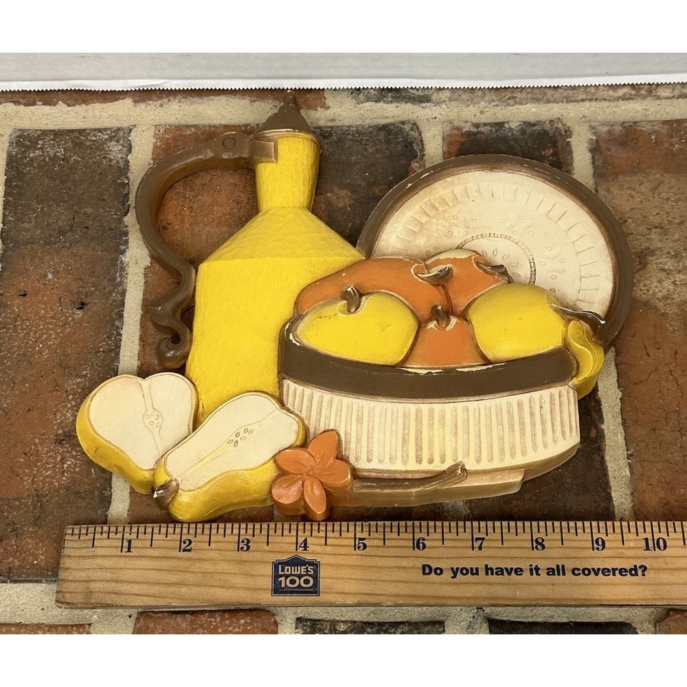 Vtg 1981 Homco Syroco Kitchen Wall Plaque Yellow Brown Fruit Basket and Pitcher